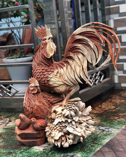 Gia Đình Gà Gỗ Hương