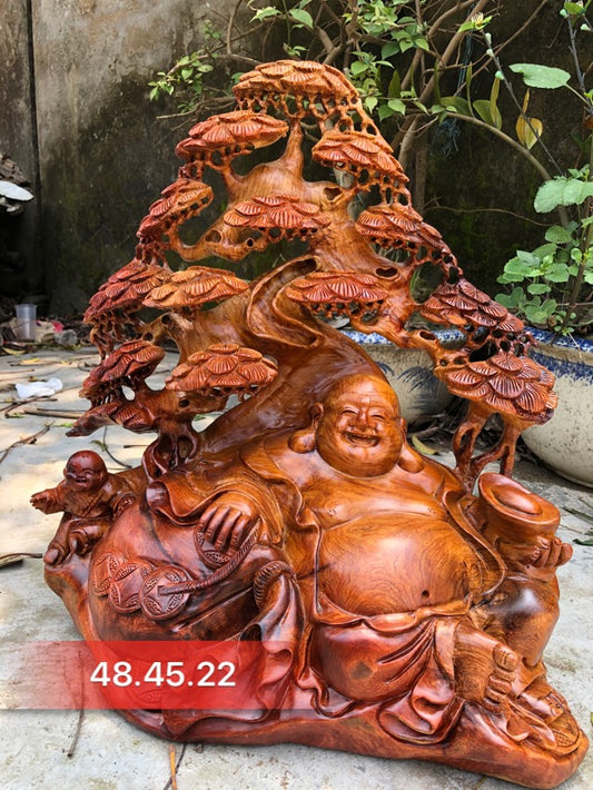 Tượng Di Lặc Ngồi Gốc Tùng Cao 48
