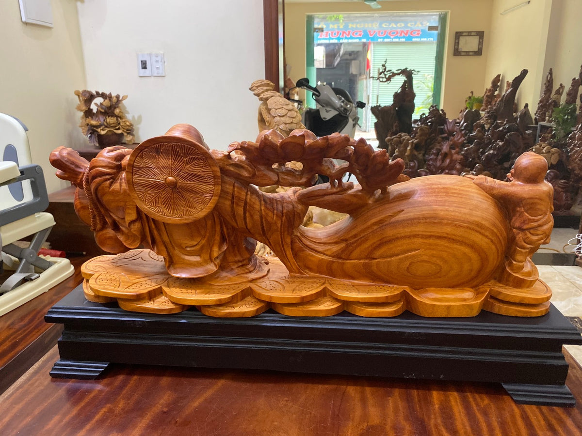 Di Lặc Kéo Bao Tiền Ngang 68cm