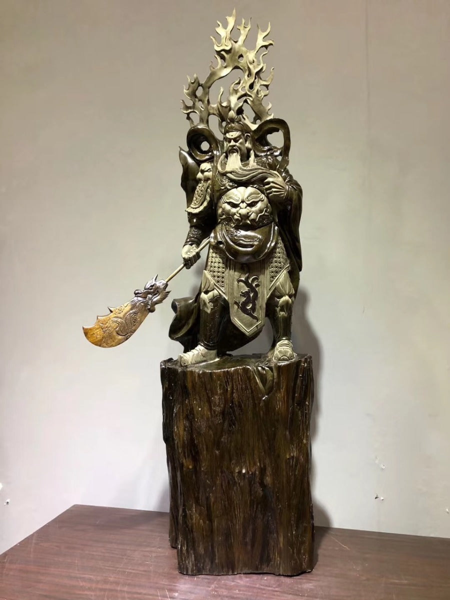 Quan Công Trấn Ải Gỗ Trinh Nam