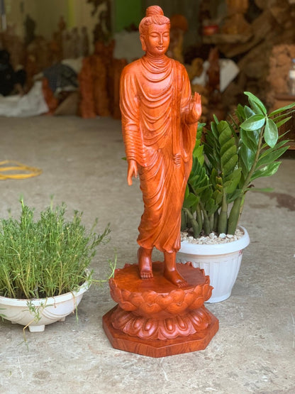 Phật Thích Ca Mâu Ni Đứng Trên Hoa Sen Cao 80