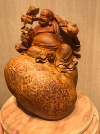 Di lặc Ngồi Trấn Bao Tiên Gỗ Nu Hương
