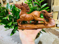 Tượng Linh Vật Con Ngựa Để Bàn