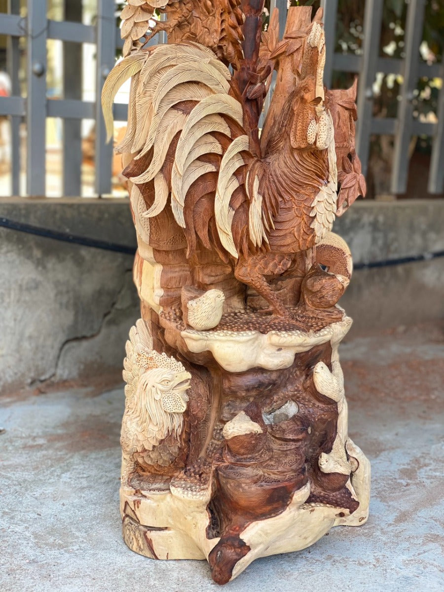 Gia Đình Gà Gỗ Hương