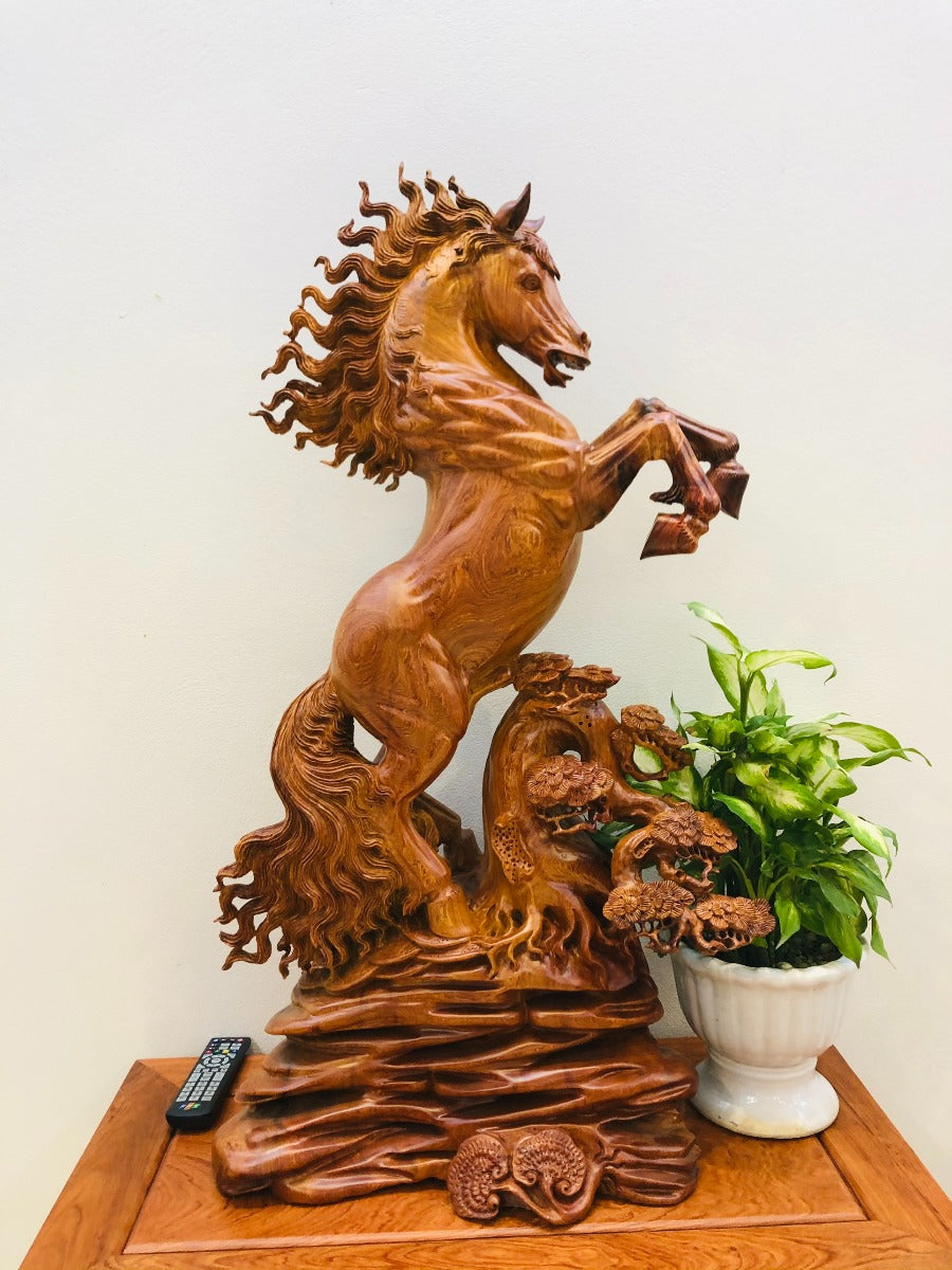 Tượng Con Ngựa - Nhất Mã Phi Thiên Gỗ Hương