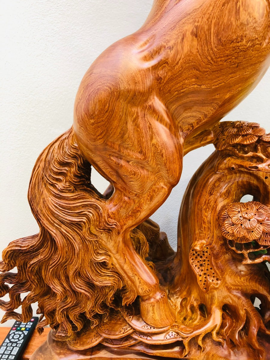 Tượng Con Ngựa - Nhất Mã Phi Thiên Gỗ Hương