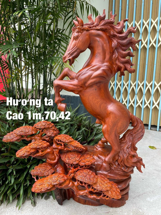 Nhất mã quản tùng gỗ hương ta