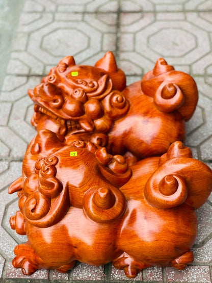 Cặp Tượng Linh Vật Con Nghê Béo Gỗ Hương
