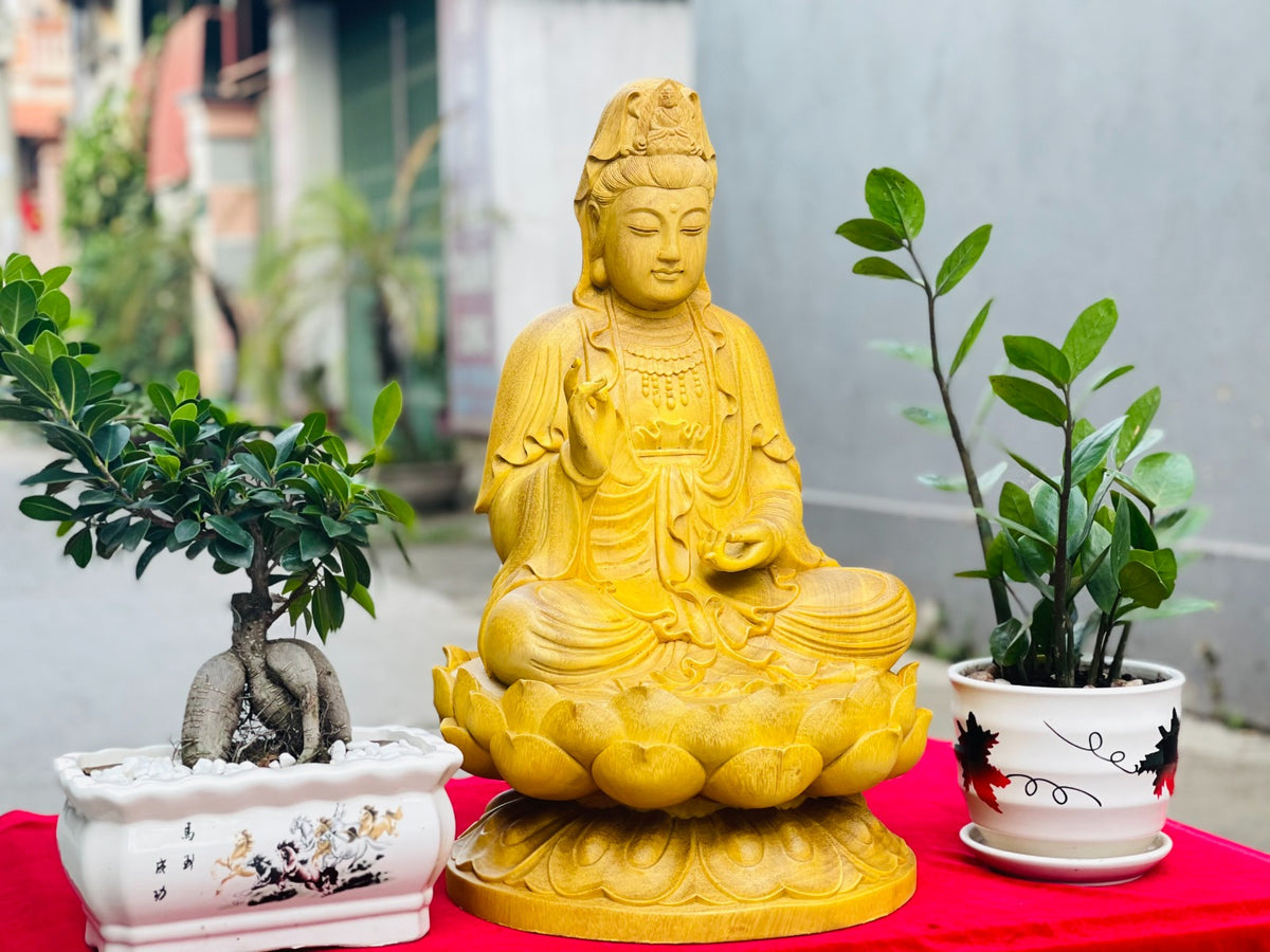 Tượng Quan Âm Tọa Đài Sen Gỗ Gõ Vàng Cao 50cm