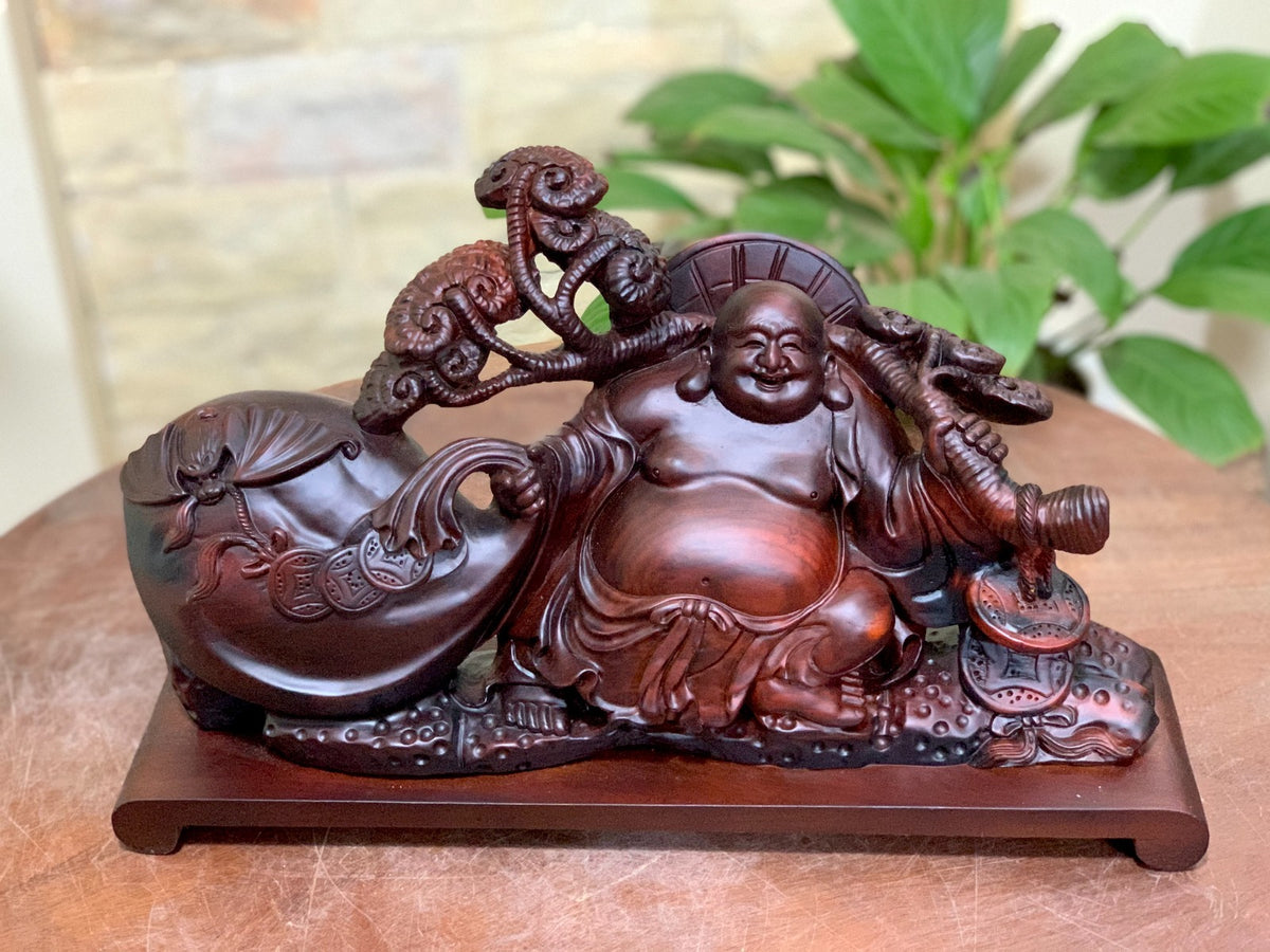 Di Lặc Kéo Bao Tiền Vác Cành Nấm Llinh Chi Ngàn Năm Gỗ Trắc