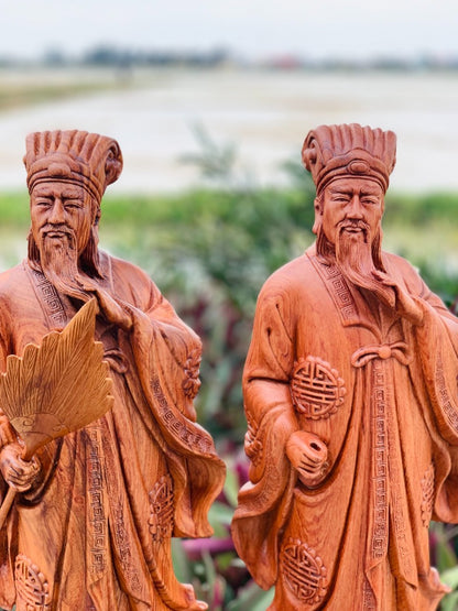 Tượng Quân Sư Gia Cát Lượng Cầm Quạt Đứng Trên Đế Tùng