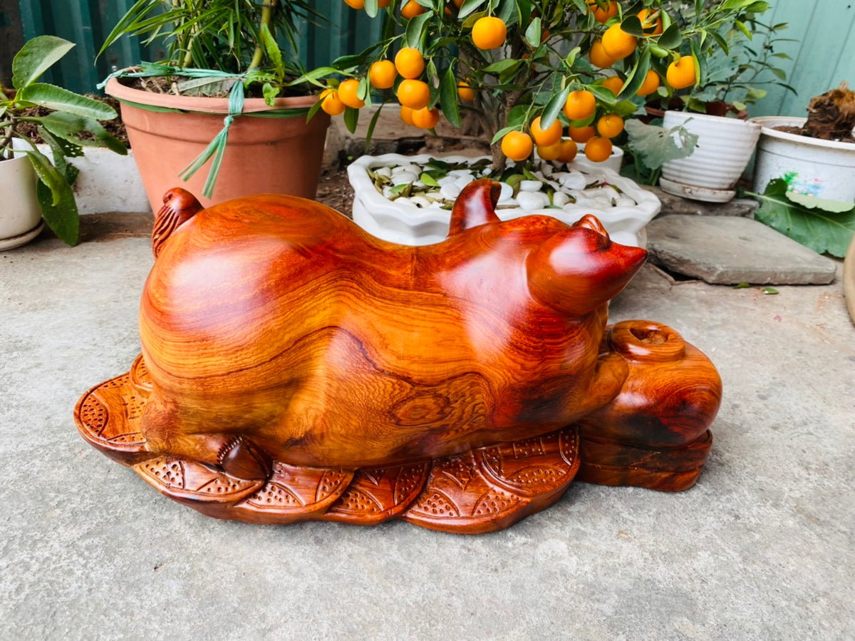 Tượng Heo Tài Lộc Gỗ Hương Việt Nằm Giữ Tiền