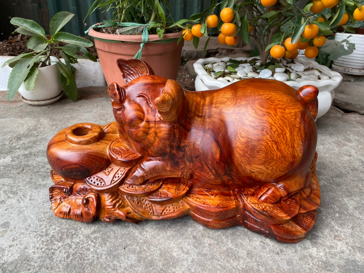 Tượng Heo Tài Lộc Gỗ Hương Việt Nằm Giữ Tiền
