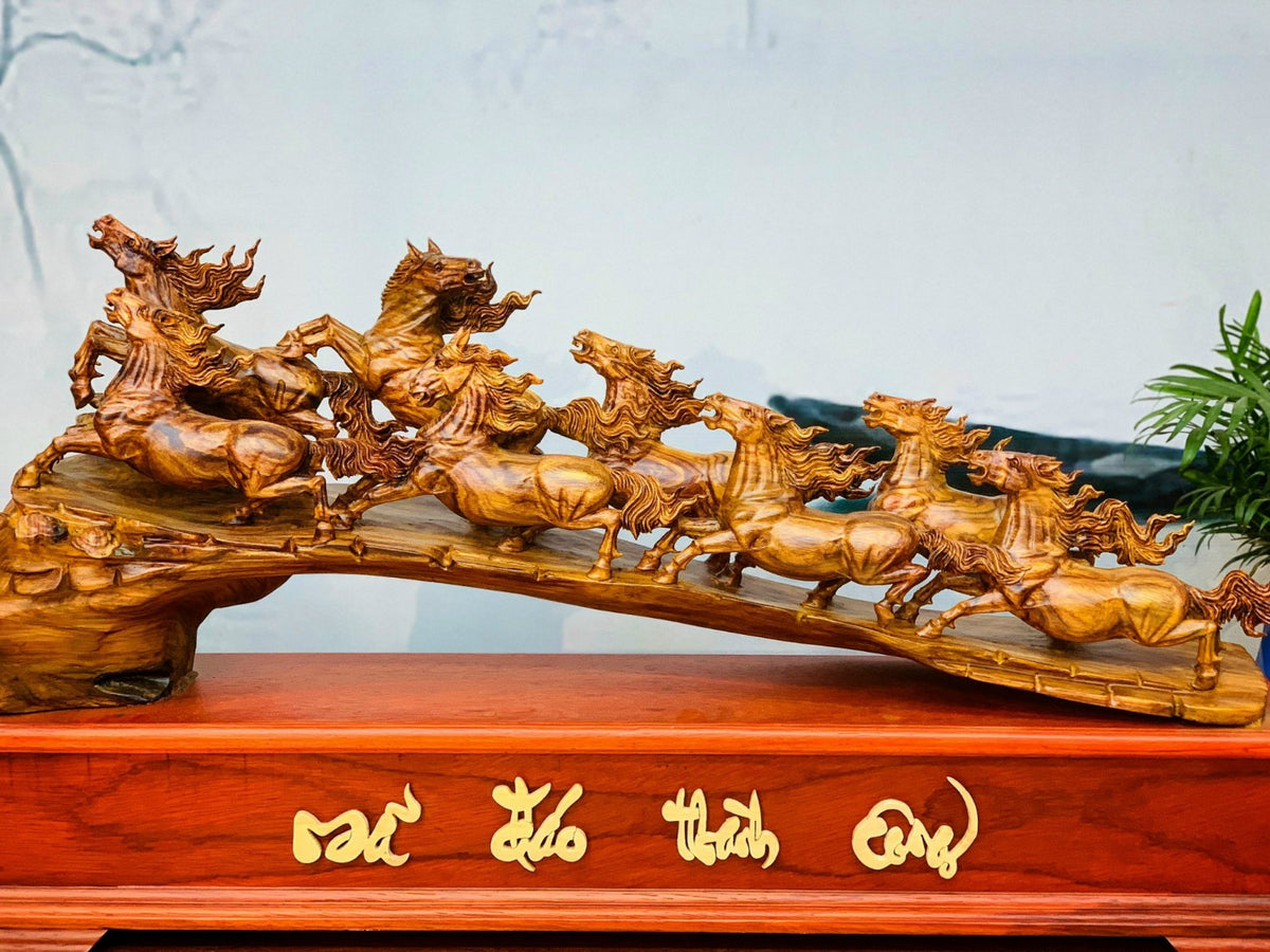 Tượng Ngựa Bát Mã Gỗ Sưa Đỏ Bắc