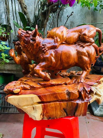 Tượng  Gỗ Song Báo Săn Trâu Rừng - Gỗ Hương Ta Nguyên Khối