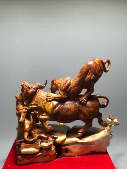 Tượng Song Báo Săn Trâu Rừng Gỗ Hương