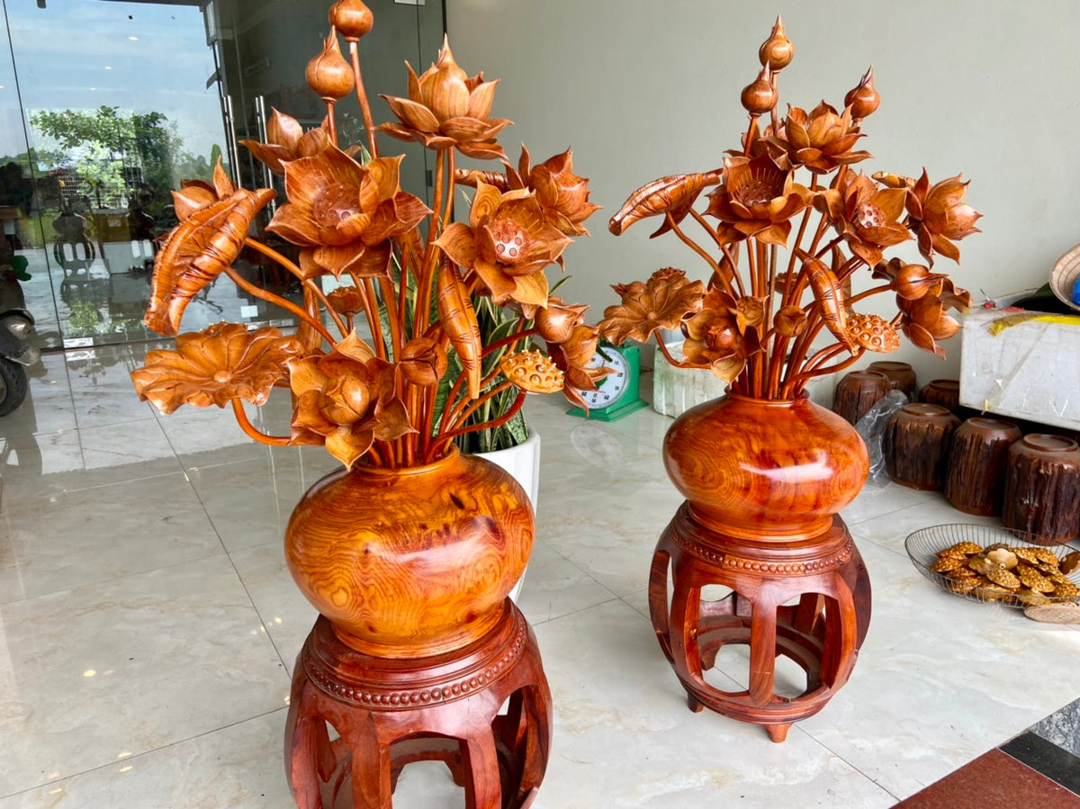 Chum Hoa Sen  25 Cành  Gỗ Hương
