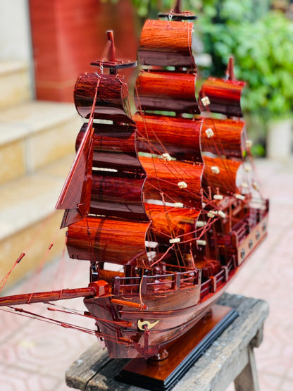 Thuyền Buồm Phong Thủy Gỗ Cẩm - Thuận Buồm Xuôi Gió