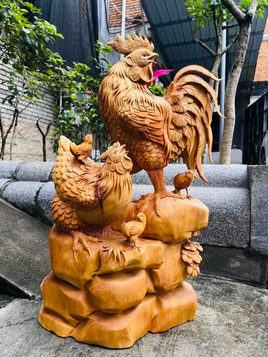 Tượng Gia Đình Gà Gỗ Nhai Bách Thơm Tự Nhiên