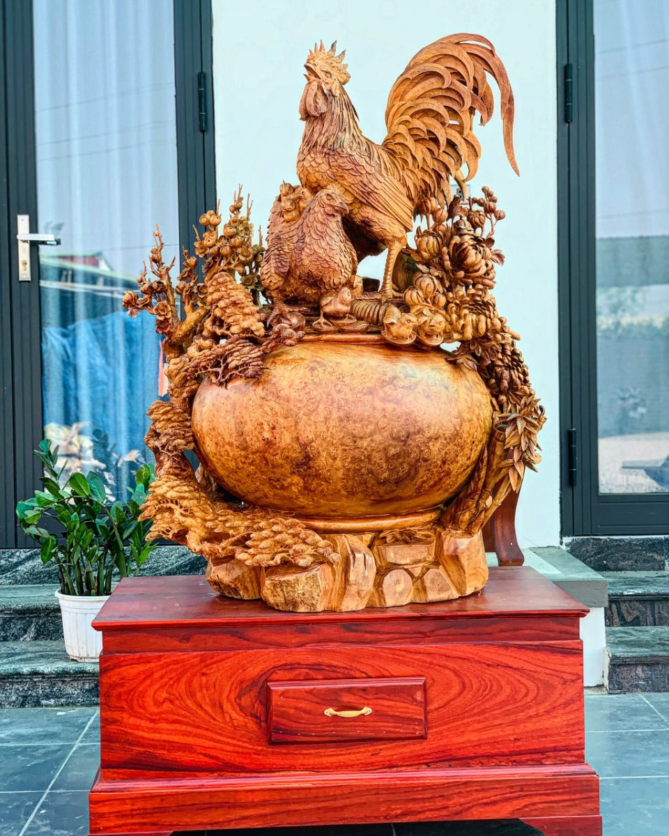 Tượng Gia Đình Gà 4 Mùa Sung Túc - Gỗ Nu Hương Tuyệt Phẩm Cao 120cm