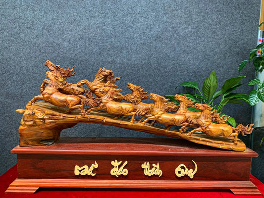 Tượng Bát Mã Truy Phong - Gỗ Sưa Đỏ Quý Hiếm
