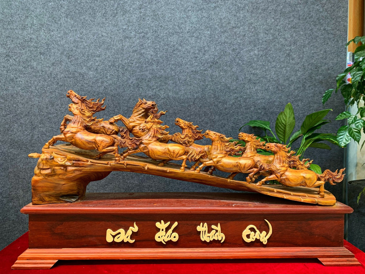 Tượng Bát Mã Truy Phong - Gỗ Sưa Đỏ Quý Hiếm