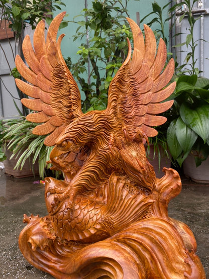 Tượng Phong Thủy Đại Bàng Săn Cá - Gỗ Hương Việt