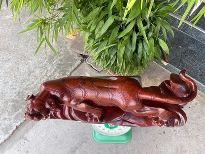 Tượng Báo Săn Mồi Phong Thủy - Gỗ Hương Ta Ngang 1m