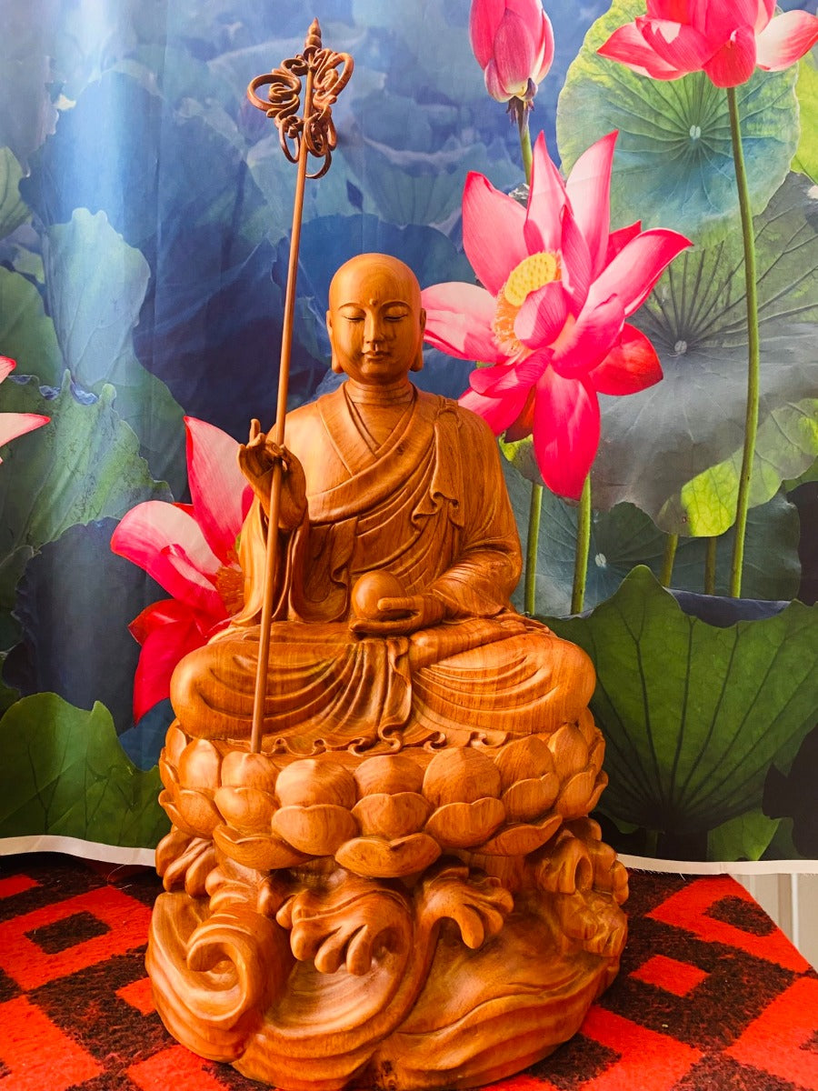 Tượng Địa Tạng Vương Bồ Tát Tọa Thiền Trên Đài Sen - Gỗ Hương Đá