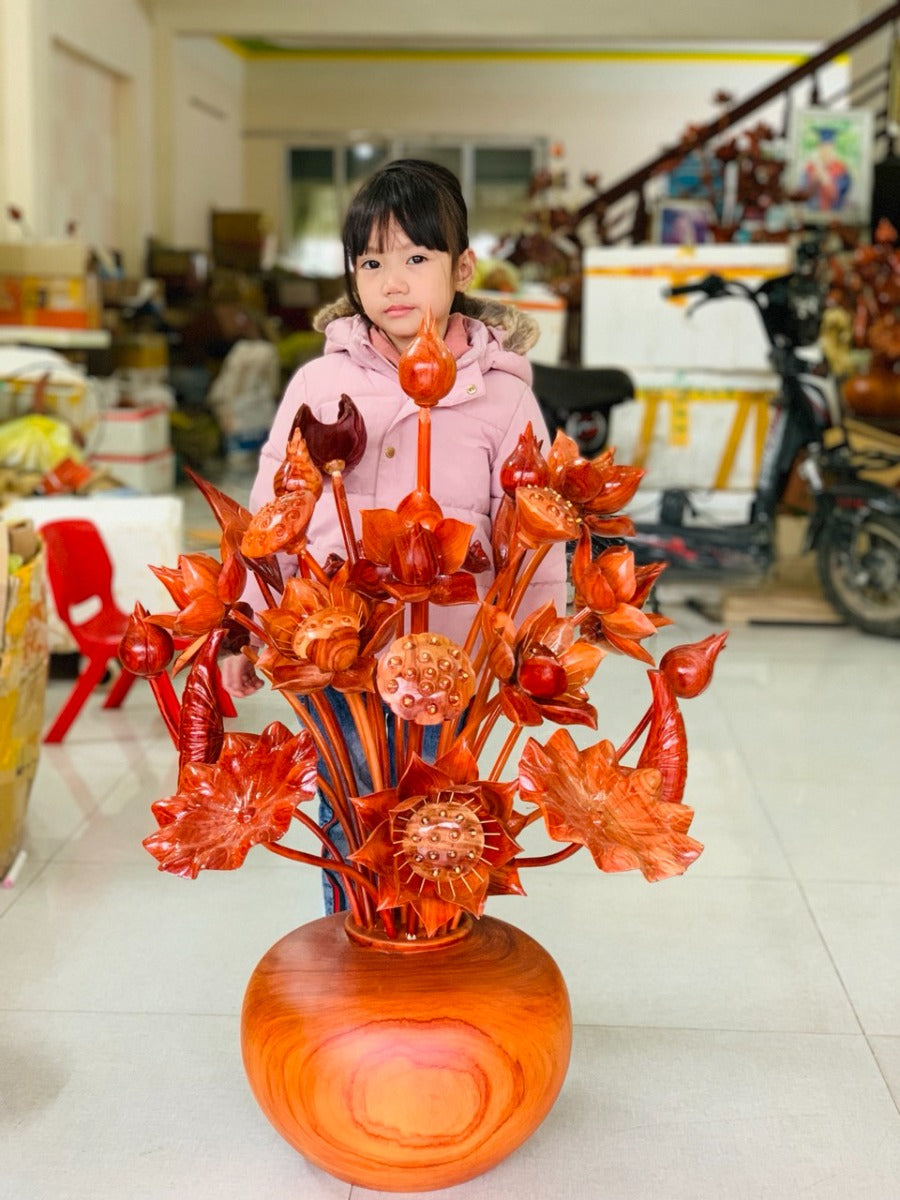 Bình Hoa Sen 25 Cành Để Bàn Thờ Và Phòng Khách - Gỗ Hương Đỏ