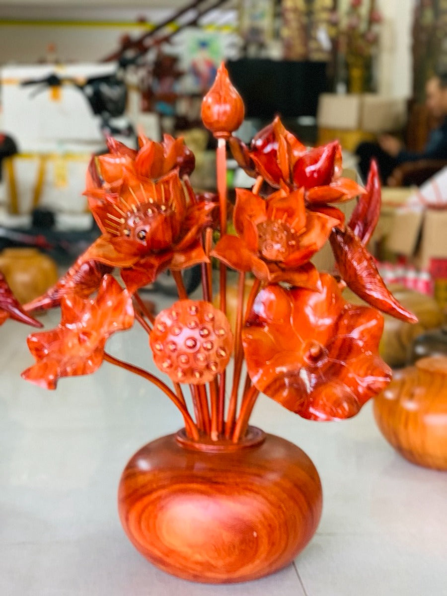 Bình Hoa Sen Gỗ Hương Đỏ  15 Cành