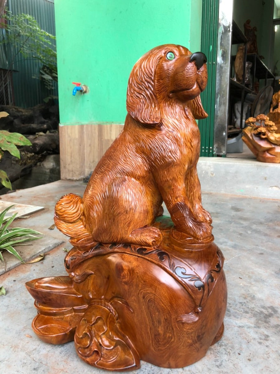 Tượng Chó Phong Thủy Thu Hút Vượng Khí Tài Lộc - Gỗ Hương Ta