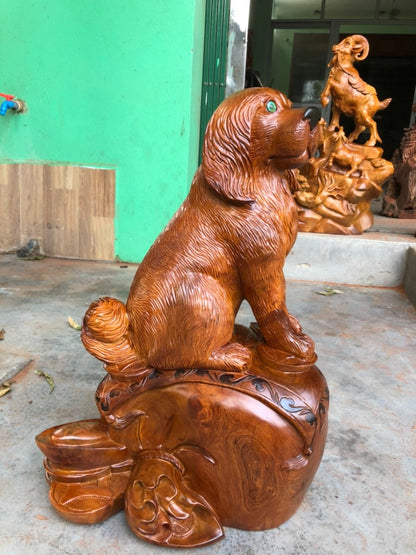 Tượng Chó Phong Thủy Thu Hút Vượng Khí Tài Lộc - Gỗ Hương Ta
