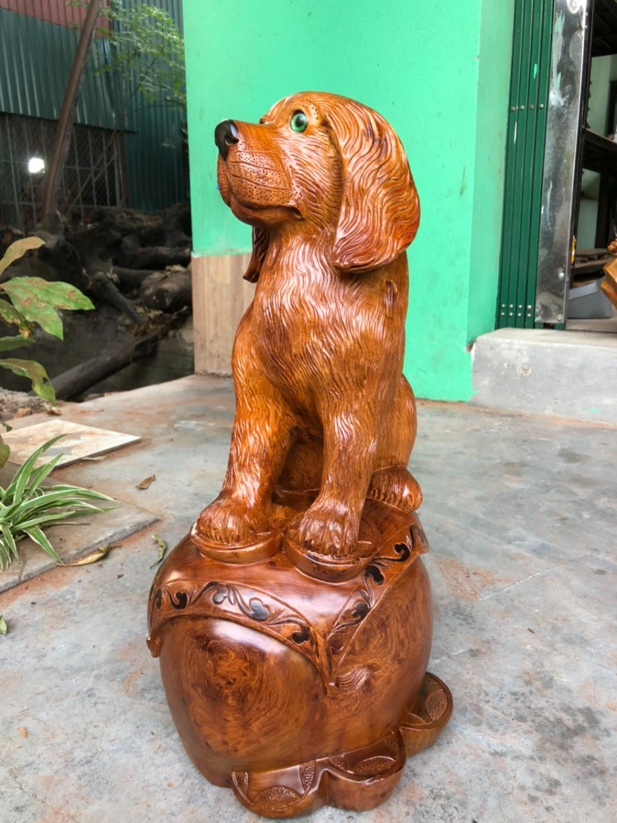 Tượng Chó Phong Thủy Thu Hút Vượng Khí Tài Lộc - Gỗ Hương Ta