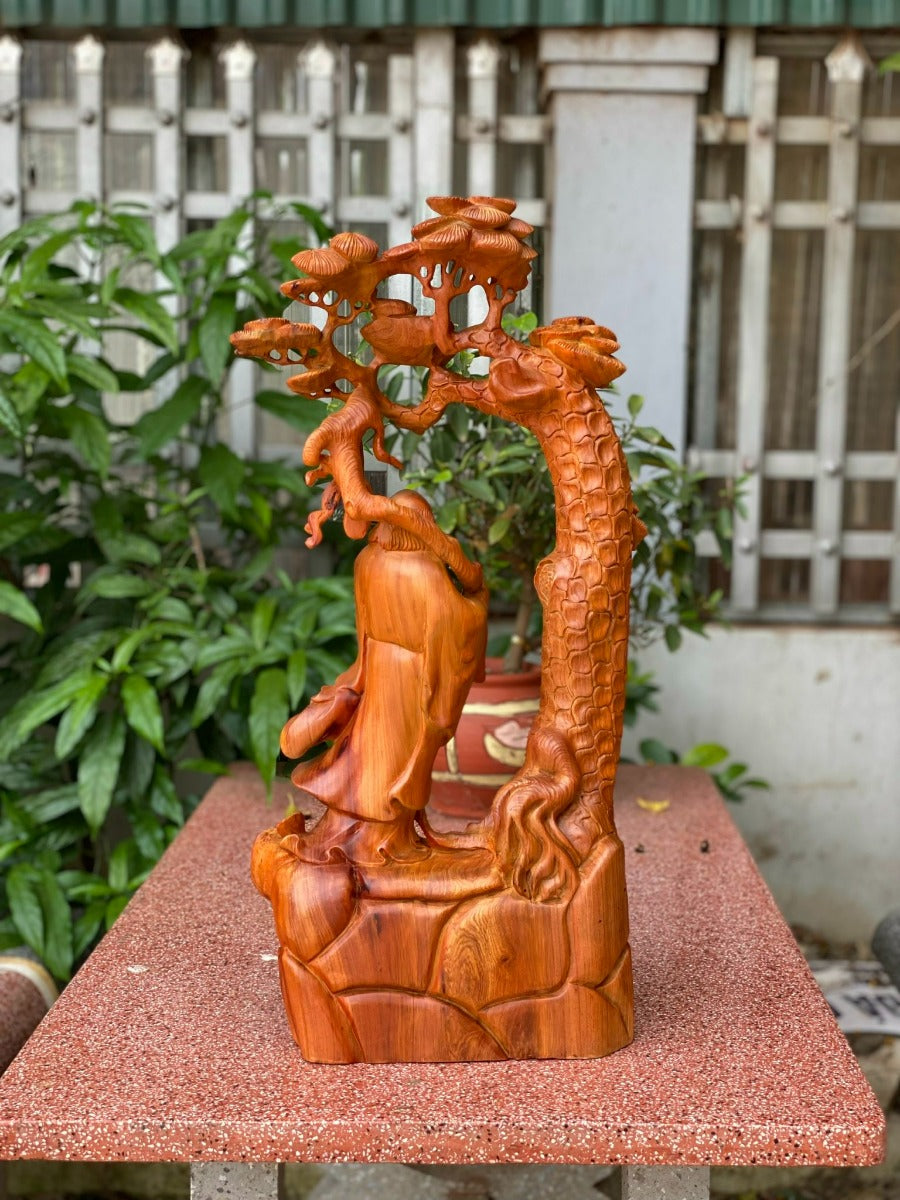 Tượng Đạt Ma Sư Tổ Đứng Gốc Tùng Cổ Thụ - Gỗ Hương Ta Liền Khối