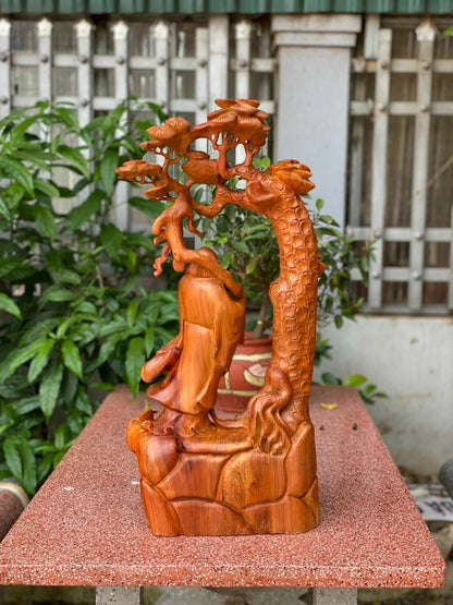 Tượng Đạt Ma Sư Tổ Đứng Gốc Tùng Cổ Thụ - Gỗ Hương Ta Liền Khối