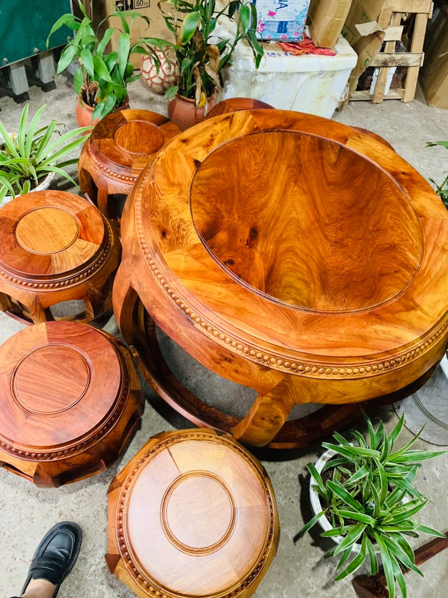 Bộ Bàn Và Đô Tròn Gỗ Hương Ta