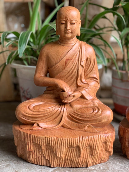 Tượng Gỗ Thánh Tăng Sivali