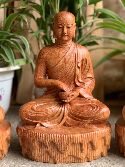 Tượng Gỗ Thánh Tăng Sivali