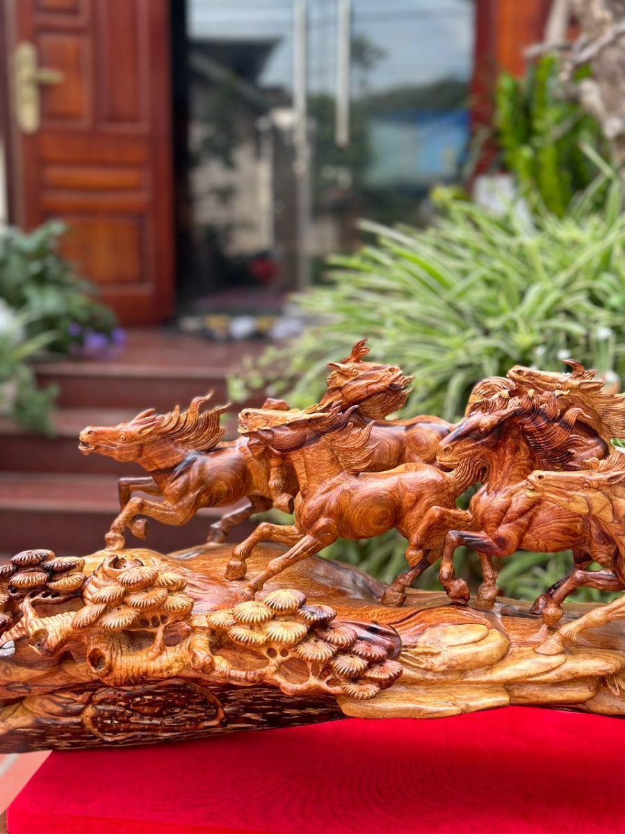 Tượng Ngựa Bát Mã - Mã Đáo Thành Công Gỗ Cẩm