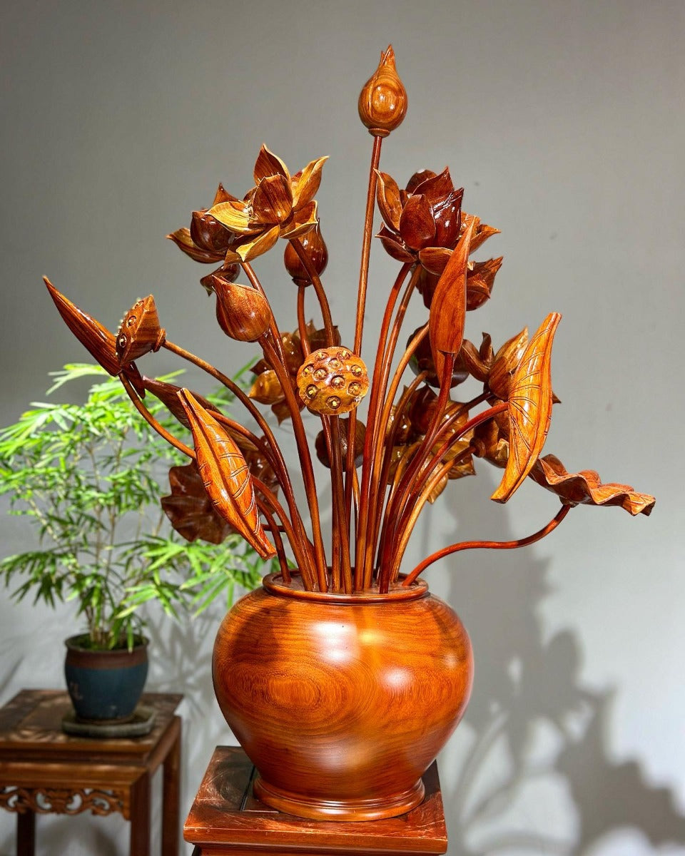Bình Hoa Sen Gỗ Hương Đỏ  23 Cành