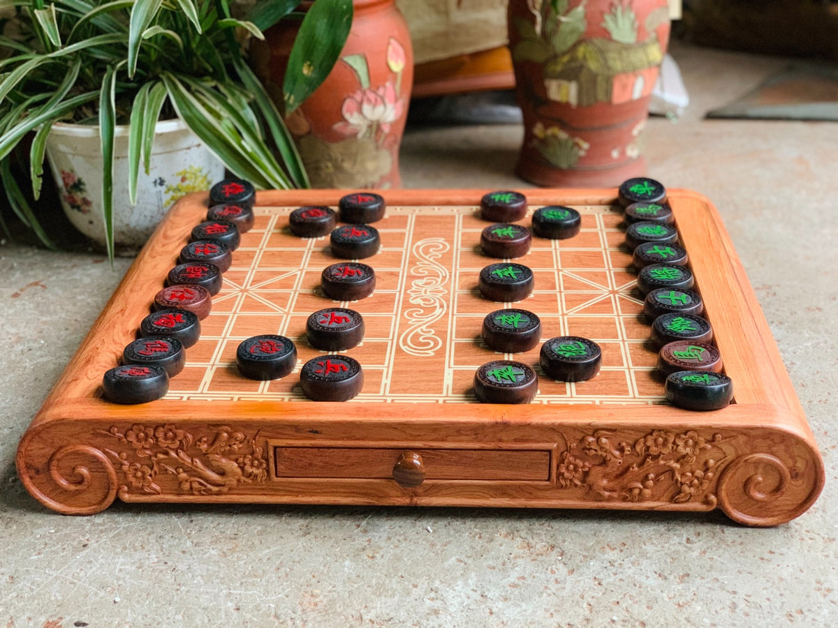 Bộ Bàn Cờ Tướng Kèm Quân Cờ Gỗ Hương