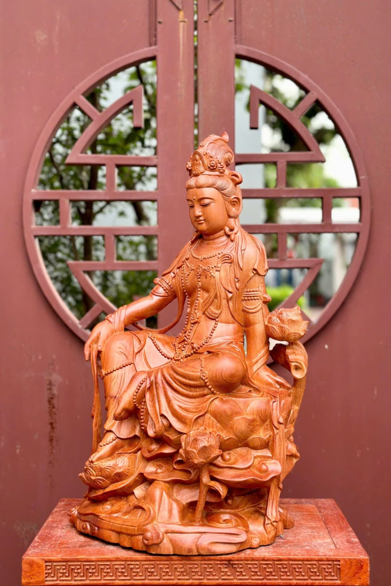 Tượng Quán Âm Tự Tại Gỗ Hương