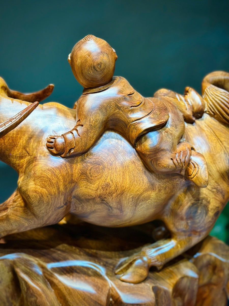 Tượng Tiểu Đồng Chăn Trâu Gỗ Hương Ta - Nguyên Khối