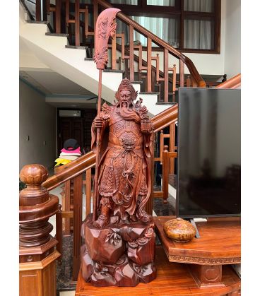 Tượng Phong Thủy Cao Cấp Quan Công Chống Đao Gỗ Tử Đàn Liền Khối